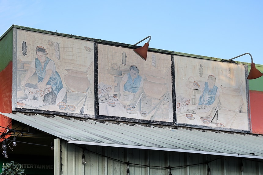 Artist makes mural of deceased Angels pitcher Tyler Skaggs in Santa Monica  